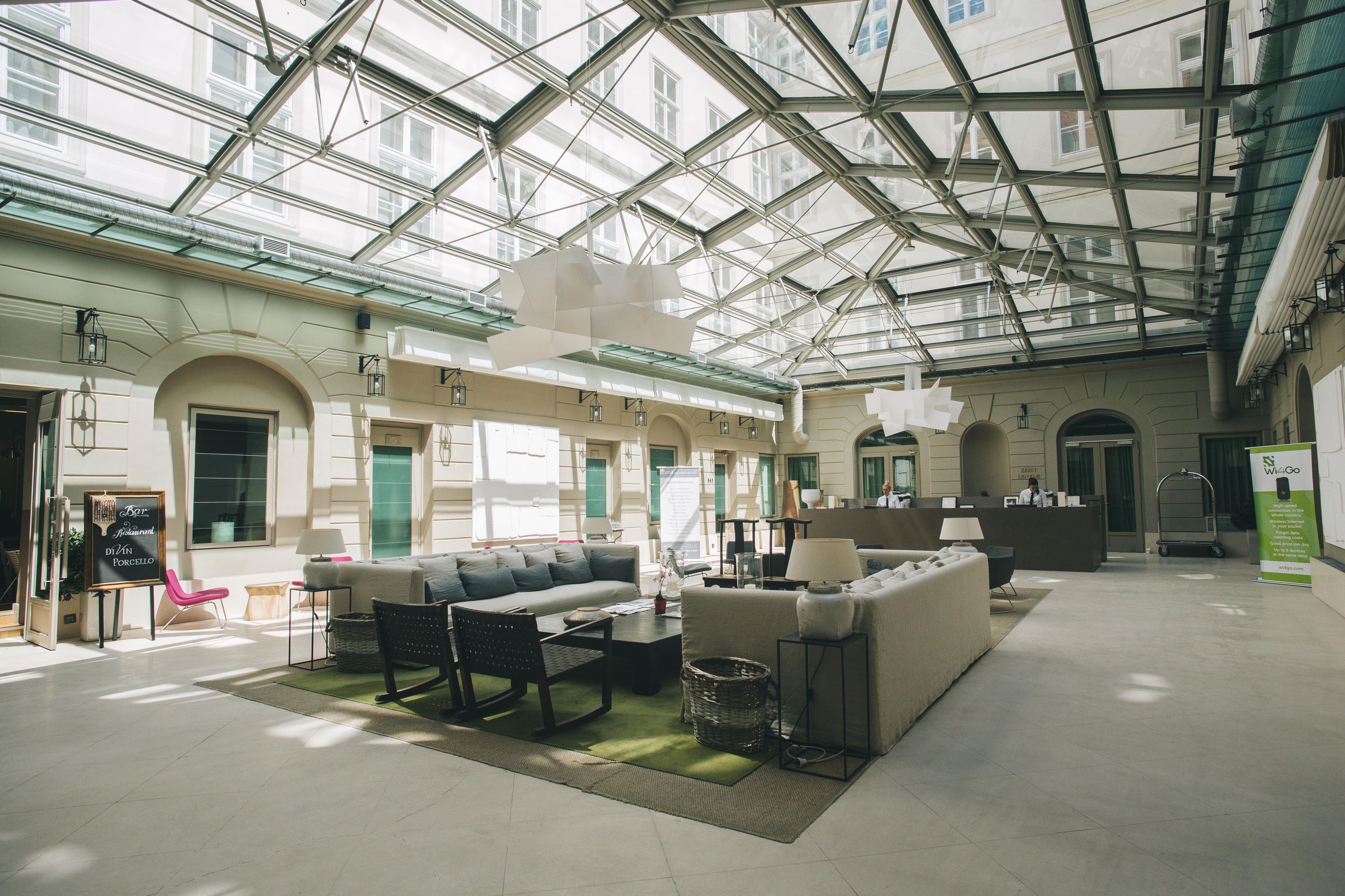 Zenit Palace 4*